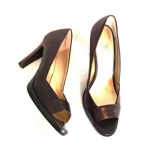 Ladies Open Toe Shoe